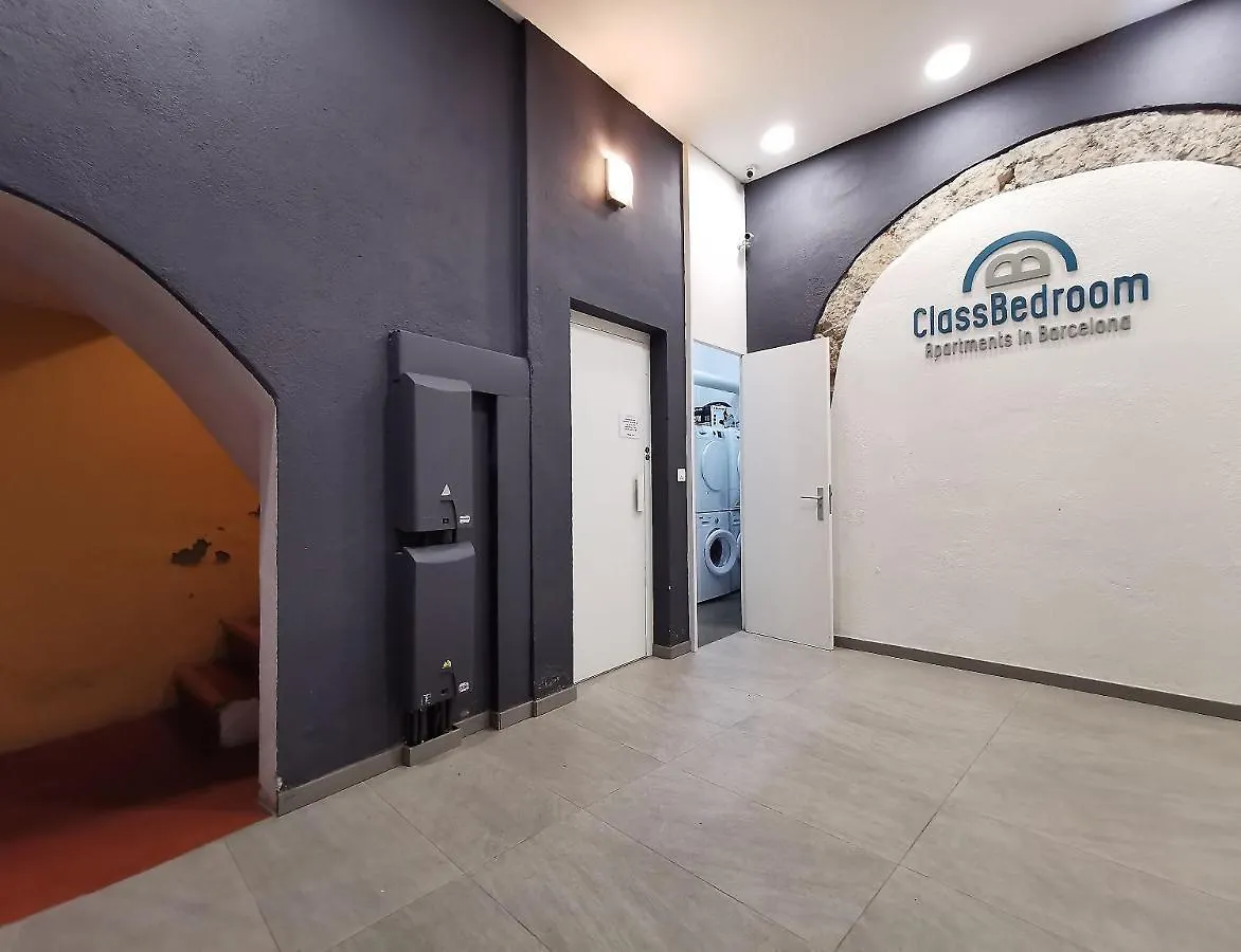 Classbedroom Born Apartments Barcelone
