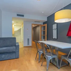  Apartamento 2 Bedroom Duplex With Balcony 4-3
